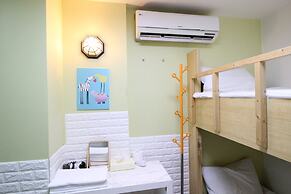 Hotel Ivory