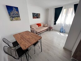 Upart Flats