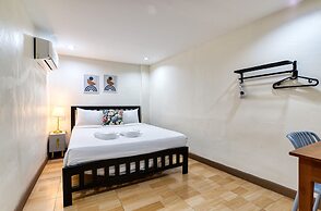 Bangkok Watergate Townhouse