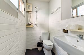 Bangkok Watergate Townhouse