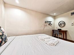 Bangkok Watergate Townhouse