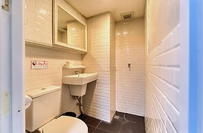Bangkok Watergate Townhouse