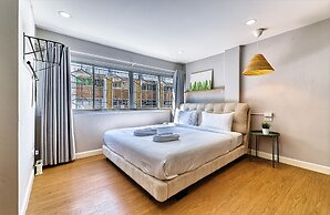 Bangkok Watergate Townhouse