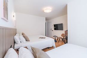 Granada Suites by Olala Homes