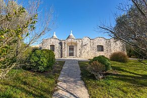 3279 Trullo Due Coni by Barbarhouse