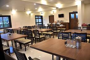 The Byke Skylark Seafront Resort, Dapoli