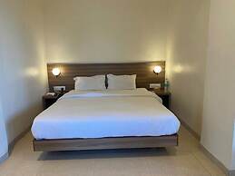 The Byke Skylark Seafront Resort, Dapoli