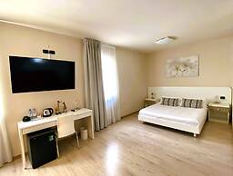 Hotel Alle Porte