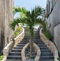 Whale Tails Island Suites & Villas