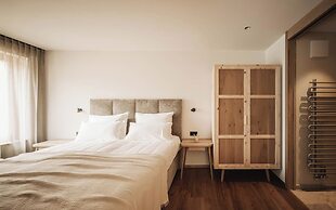Milla Apartments