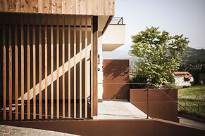 Milla Apartments