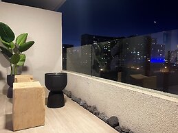 Vulcano Luxury Suite