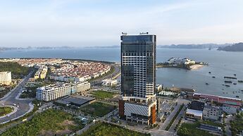 Radisson Blu Hotel, Ha Long Bay