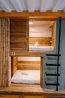 Happiness Hostel Siargao