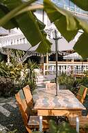 Happiness Hostel Siargao