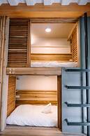 Happiness Hostel Siargao
