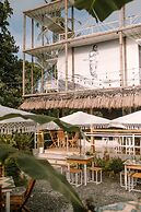 Happiness Hostel Siargao