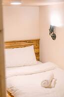 Happiness Hostel Siargao