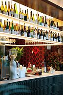 base-Wangfujing Serviced Apartment