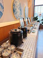 base-Wangfujing Serviced Apartment