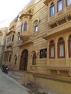 Hotel Garh Villa