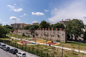 AwesHome - Pisa Park View Apartment
