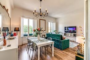 AwesHome - Pisa Park View Apartment