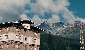 Hotel Amodhara