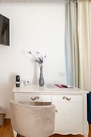 MILLE SUITE GARDEN