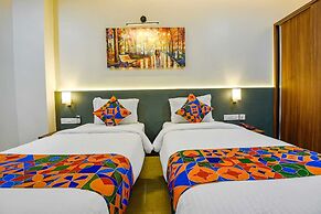 Swarnam Hotel