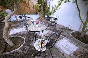 New Voga Guesthouse