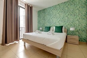 2 Bedroom Apartment Sliema Tigne Suites