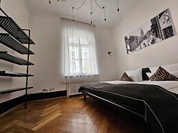 Historical Luxury Homes