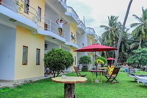New Tristar Beach Hotel