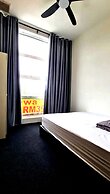 SPOT ON 90777 Aiman Room
