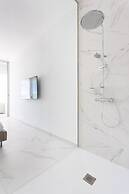 Crystal I Luxury Apartments