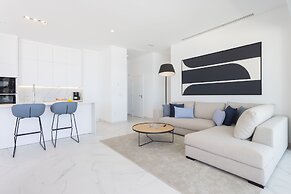 Crystal I Luxury Apartments