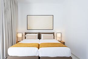 Crystal I Luxury Apartments