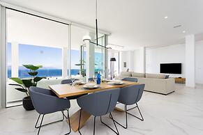 Crystal I Luxury Apartments