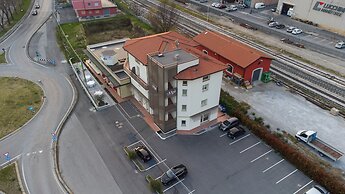 Le Alpi bed&living