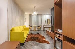 Len's Hotel