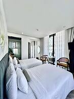 Len's Hotel