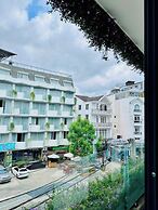 Len's Hotel