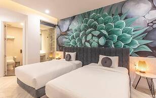 Len's Hotel