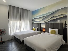 Len's Hotel