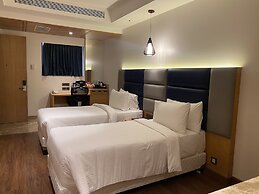 SRM Hotel Maraimalai Nagar