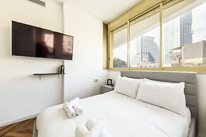 Beachside Charm on Ben Yehuda 2BR Apt