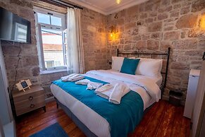 Cunda Alesta Otel