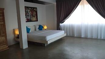 Kay Jay Beach House - Pasikudha