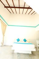 Kay Jay Beach House - Pasikudha